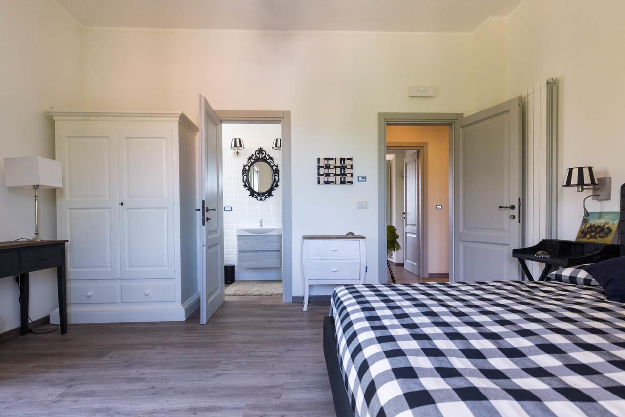 Casale Virginia Guest House Cesariano ภายนอก รูปภาพ