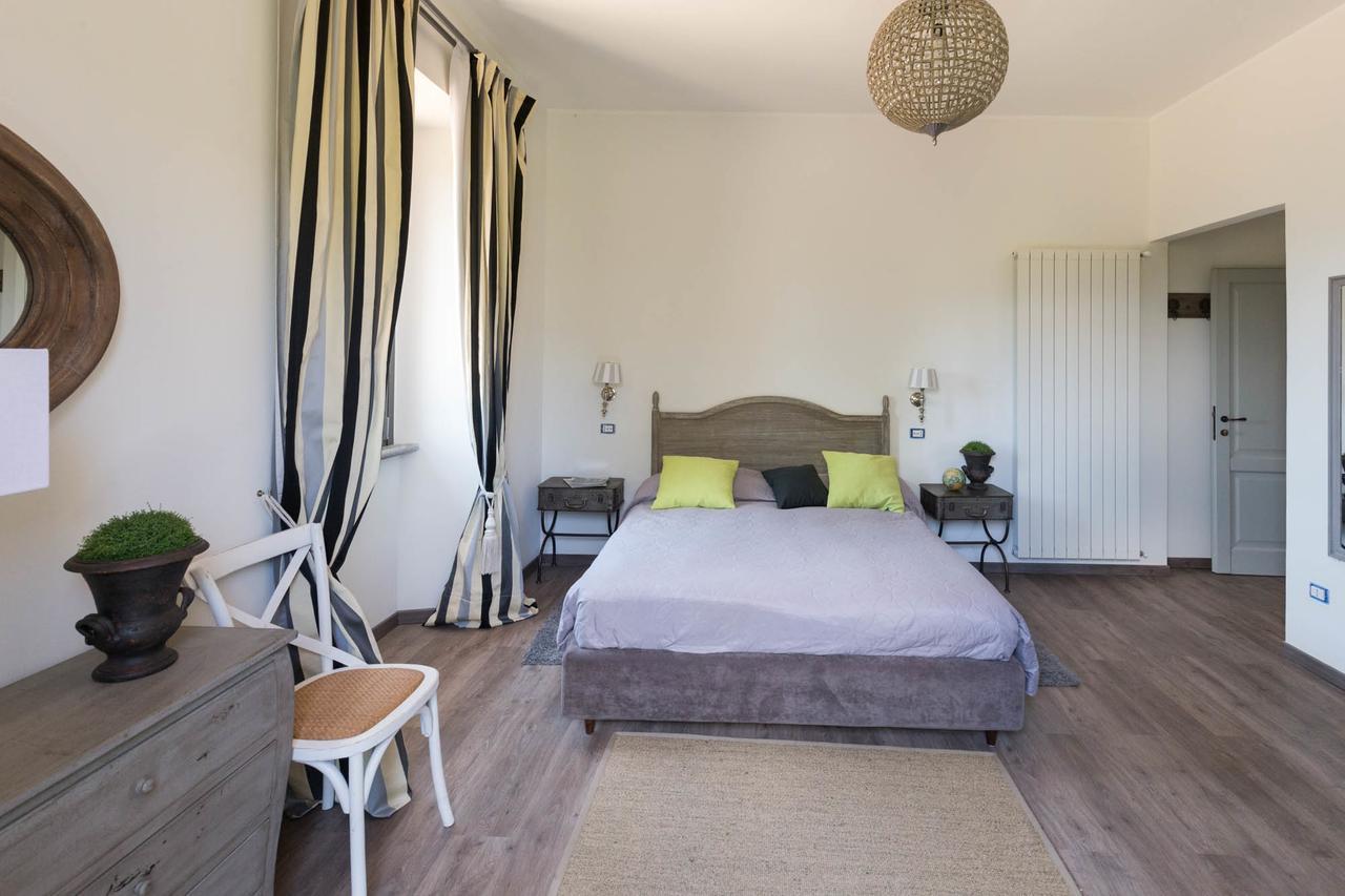 Casale Virginia Guest House Cesariano ภายนอก รูปภาพ